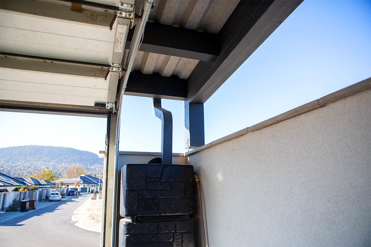 Deluxe kocsibeálló modern, egyedi kivitelben, okos extrákkal