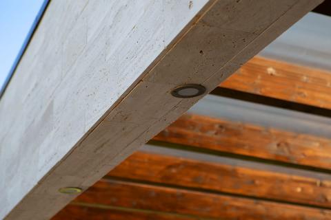 Deluxe egyedi termeskovel boritott dupla kocsibeallo 3