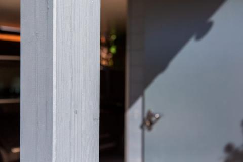 Deluxe fa szerkezetes kocsibeallo antracit 8