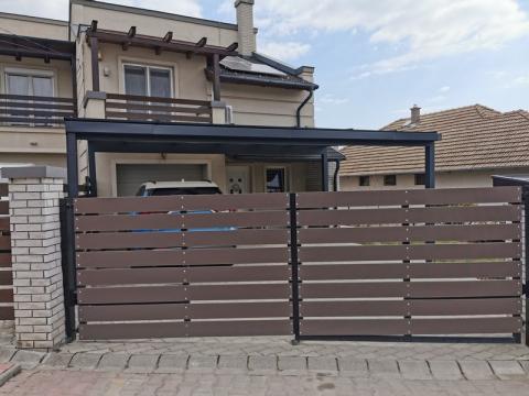 Ragasztott fa, polikarbonát fedésű kocsibeálló 03