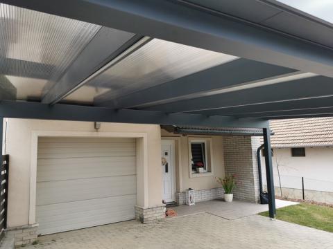 Ragasztott fa, polikarbonát fedésű kocsibeálló 05