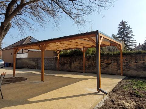 Ragasztott fa szerkezetű, polikarbonát fedésű, dupla kocsibeálló 05