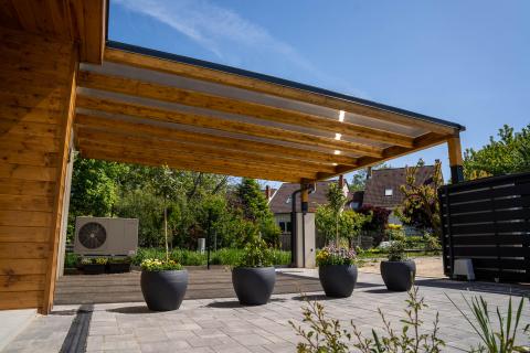 Ragasztott fa kocsibeálló polikarbonát fedéssel_Deluxe_Building_10